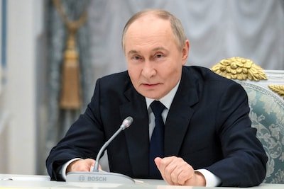 ‘Beschieting van Poetin is pr-stunt van het Kremlin’